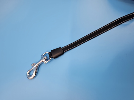 Рулетка-поводок со светодиодной подсветкой для собак &laquo;Чистый котик&raquo;, 5 м/50 кг